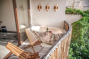 Suite Amor Tulum -Onsite Cenote, Temazcal & Spa