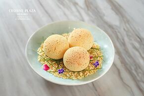 Crowne Plaza Jiangmen Binjiang by IHG