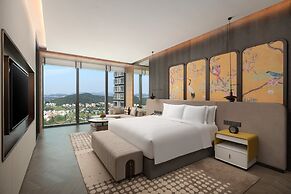 Crowne Plaza Jiangmen Binjiang by IHG