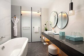 Crowne Plaza Jiangmen Binjiang by IHG