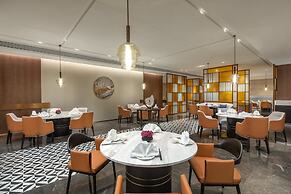 Crowne Plaza Jiangmen Binjiang by IHG