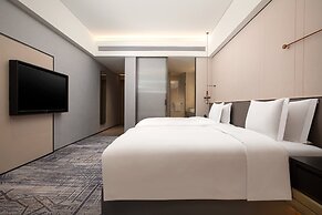 Crowne Plaza Jiangmen Binjiang by IHG