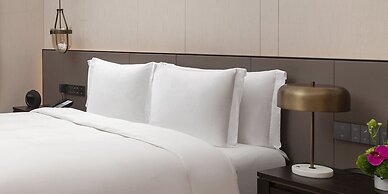 Crowne Plaza Jiangmen Binjiang by IHG