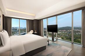 Crowne Plaza Jiangmen Binjiang by IHG