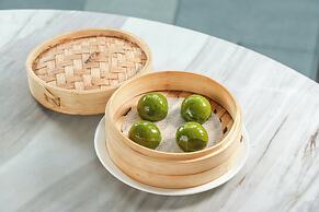 Crowne Plaza Jiangmen Binjiang by IHG
