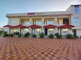 Holiday Beach Resort Mandarmani