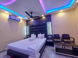 Holiday Beach Resort Mandarmani