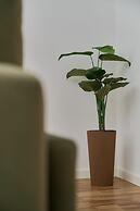 Studio Komuny Paryskiej by Renters