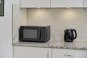 Studio Komuny Paryskiej by Renters