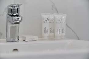 Studio Komuny Paryskiej by Renters