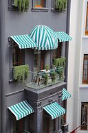 Yamalya Suites Hotel