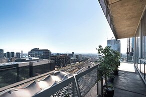 Perfect 4-bed Penthouse w/ Parking, Pool and Gym