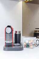 Sleek & Spacious 2BD Flat - Clapham