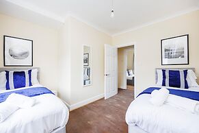 East Croydon Home - Contractors