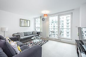 Central London 2 Bed Riverside