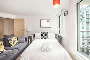 Central London 2 Bed Riverside