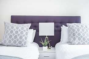 Central London 2 Bed Riverside