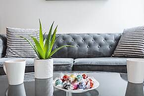 Central London 2 Bed Riverside