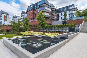 Apartment Mlyny Gdanskie by Renters