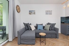 Apartment Mlyny Gdanskie by Renters
