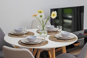 Apartment Mlyny Gdanskie by Renters