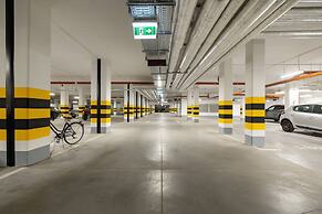 Lokum Salsa Apartment Cracow by Renters