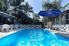 Chácara com Piscina a 40 min de SP