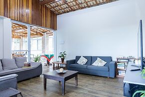 Chácara com Piscina a 40 min de SP