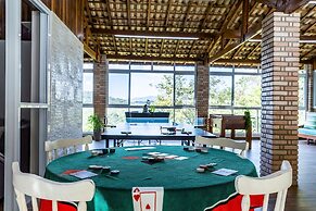 Chácara com Piscina a 40 min de SP