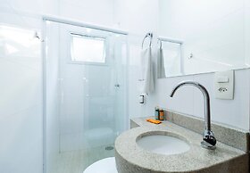 Chácara com Piscina a 40 min de SP