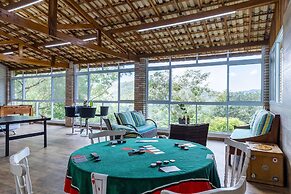 Chácara com Piscina a 40 min de SP