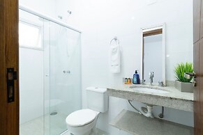 Chácara com Piscina a 40 min de SP