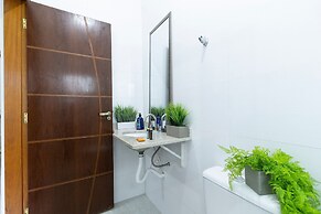 Chácara com Piscina a 40 min de SP