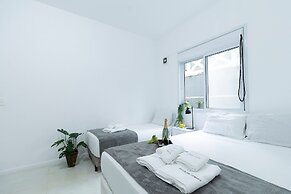 Chácara com Piscina a 40 min de SP