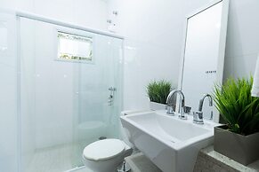 Chácara com Piscina a 40 min de SP