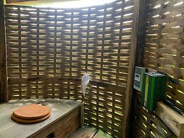 Beautiful Riverside Lodge in Newbridge on Wye