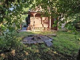 Beautiful Riverside Lodge in Newbridge on Wye