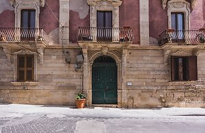 Palazzo Bozzanca by Wonderful Italy