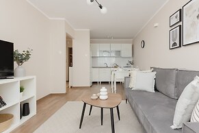 Apartament Miedzynarodowa by Renters