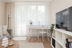 Apartament Miedzynarodowa by Renters
