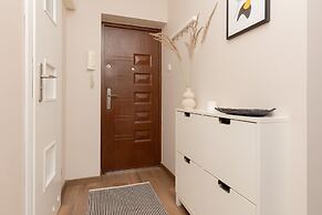 Apartament Miedzynarodowa by Renters