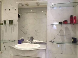 Charming 2-bed Apartment Large Terrace Marrakech