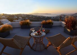 Arxegono Cave Houses Santorini