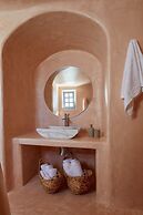 Arxegono Cave Houses Santorini