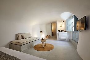 Arxegono Cave Houses Santorini