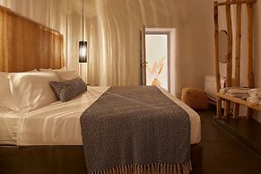 Arxegono Cave Houses Santorini