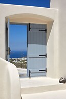 Arxegono Cave Houses Santorini