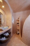 Arxegono Cave Houses Santorini