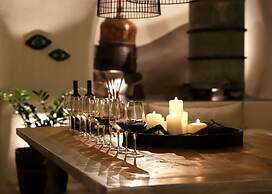 Arxegono Cave Houses Santorini