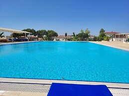 Fabulous 2 Bed Apartment in Safakoy Cyprus